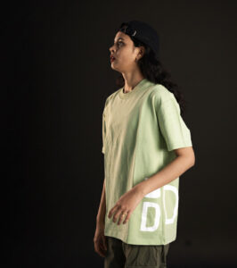 View 3 — Mint Flow Oversized